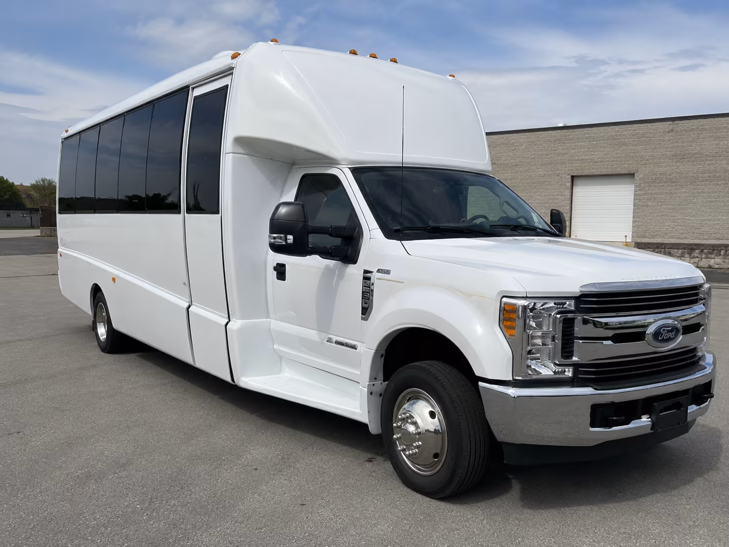 Winston Salem Corporate Transportation party bus exterior