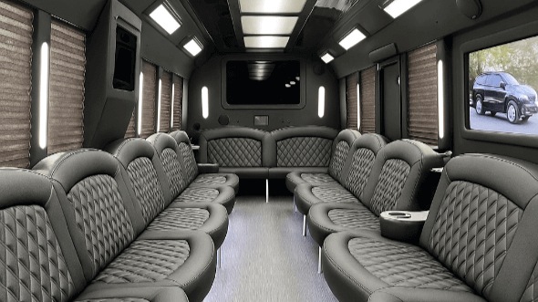 durham 20 passenger party bus